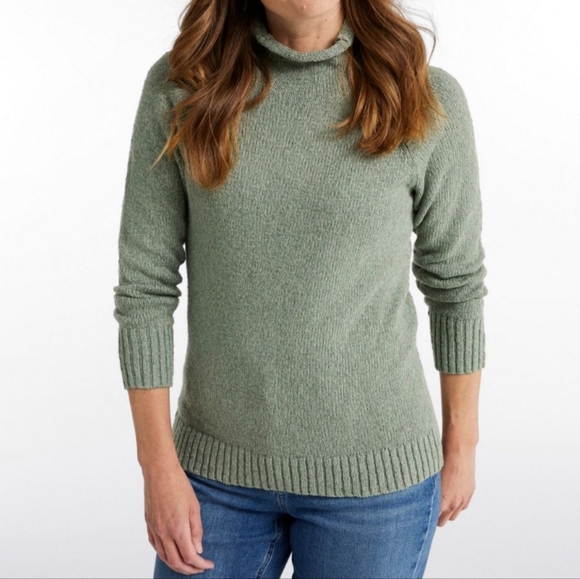 L.L. Bean Sweaters - L.L. Bean Green Turtleneck Sweater